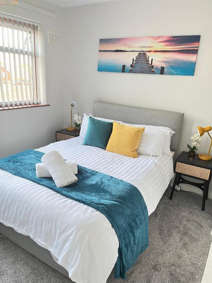 Hilltop Place Suites Near Doncaster Racecourse ภายนอก รูปภาพ